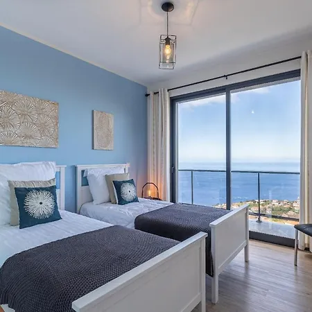 Ocean And Palms أركو دا كالهيتا