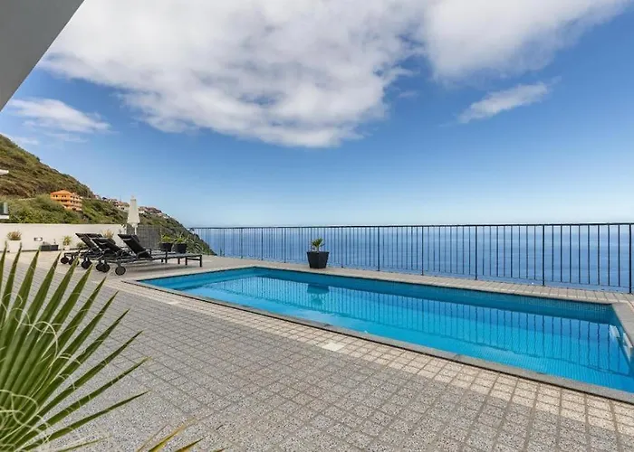 Ocean And Palms * Arco da Calheta (Madeira)